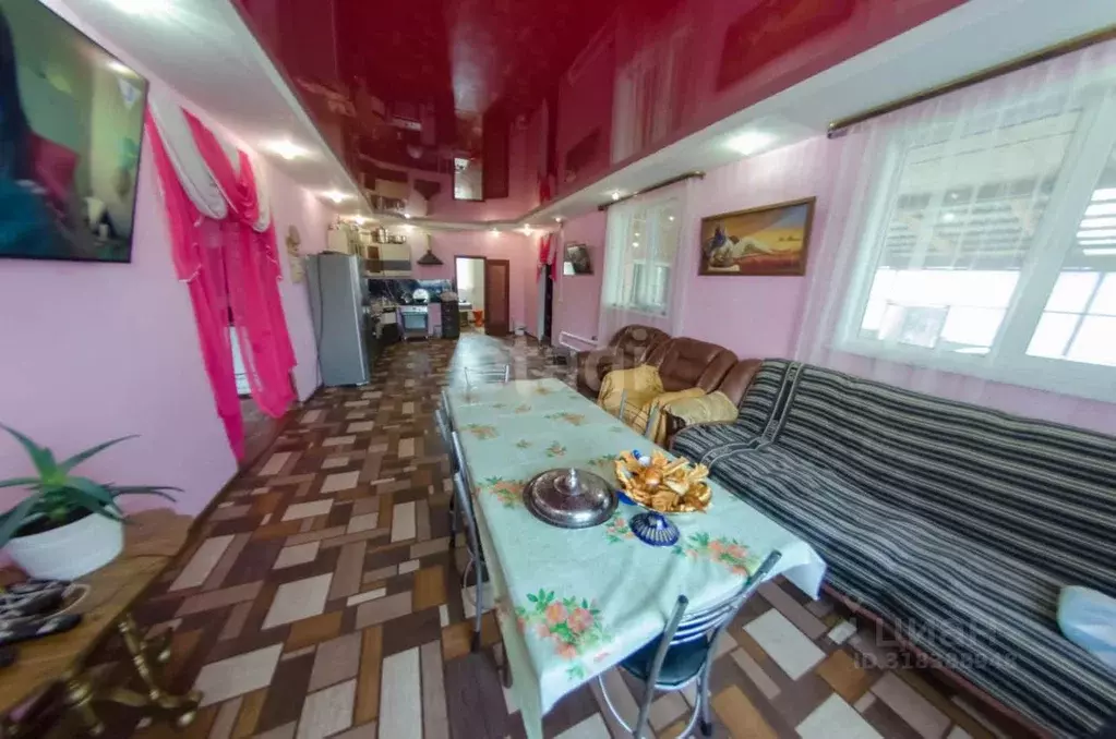 Дом в Курганская область, Шадринский муниципальный округ, с. Погорелка ... - Фото 2