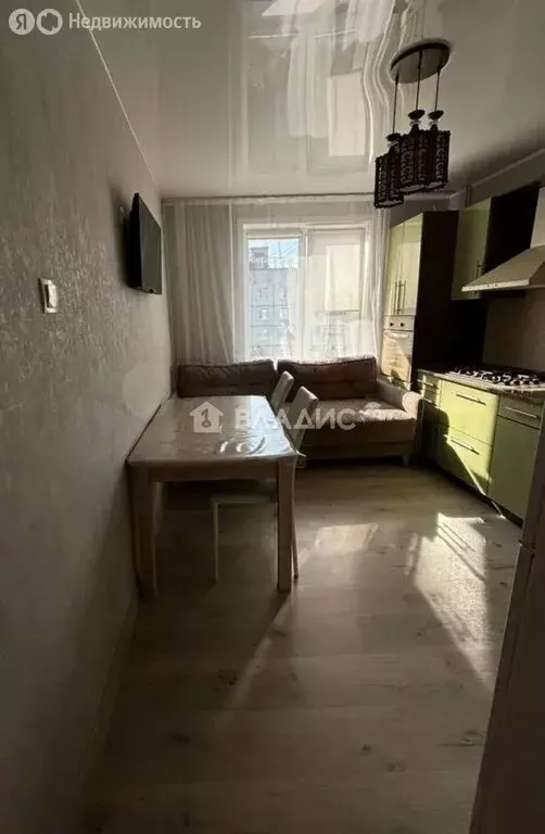 3-комнатная квартира: Радужный, 3-й квартал, 27 (69.2 м) - Фото 1