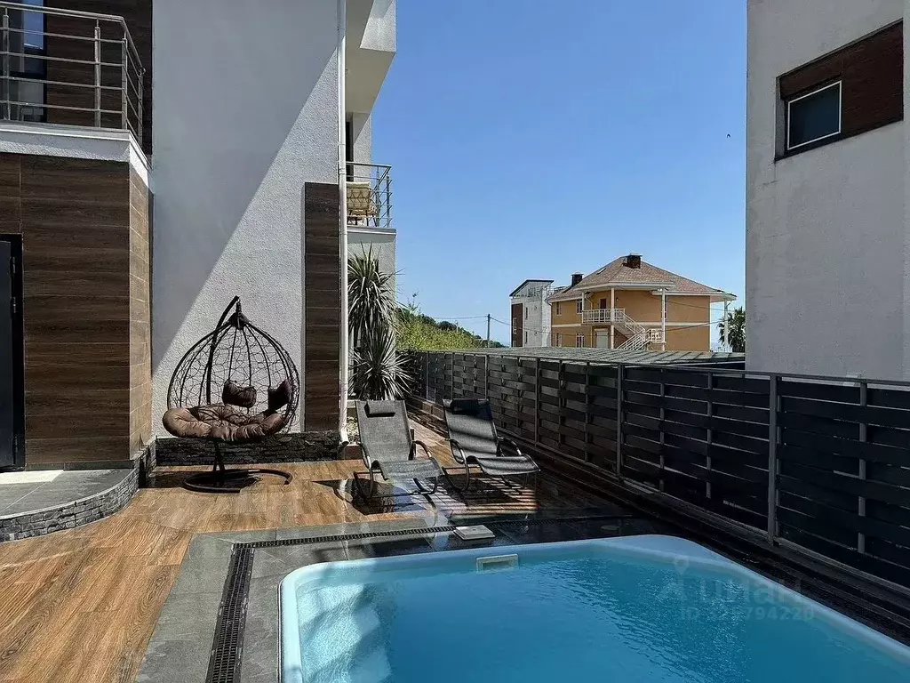 Дом в Краснодарский край, Сочи ул. Ворошиловградская (240 м) - Фото 2