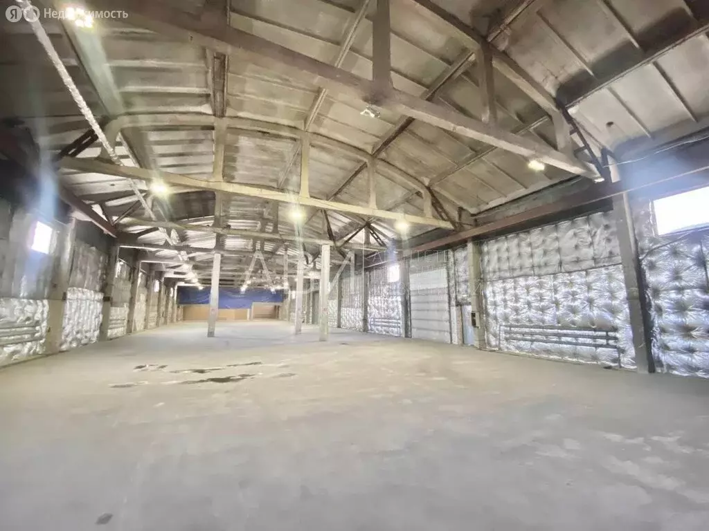 Склад (1385 м) - Фото 1