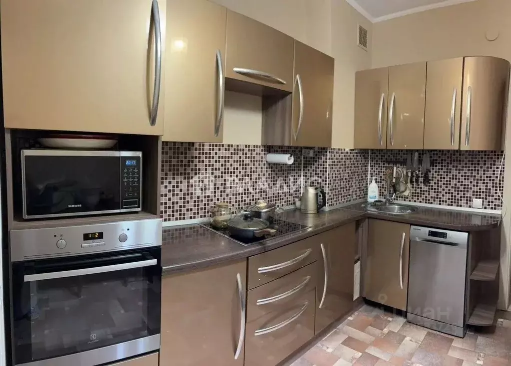 3-к кв. Бурятия, Улан-Удэ 105-й мкр, 26 (59.7 м) - Фото 1