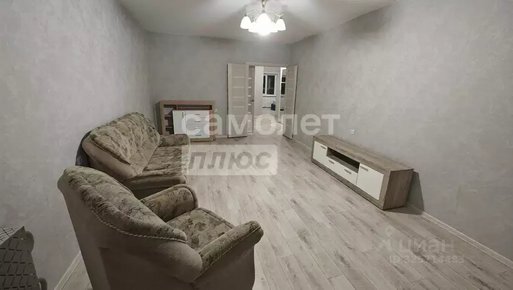 2-к кв. Воронежская область, Воронеж ул. Летчика Филипова, 4 (82.0 м) - Фото 2