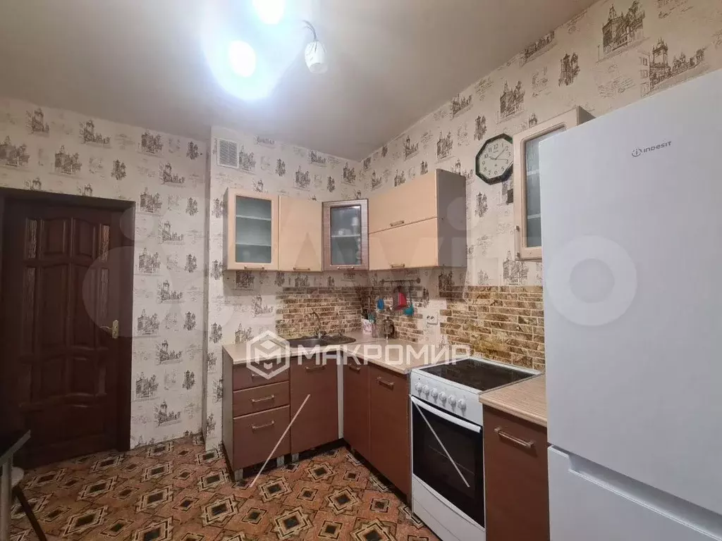 1-к. квартира, 46 м, 2/4 эт. - Фото 0