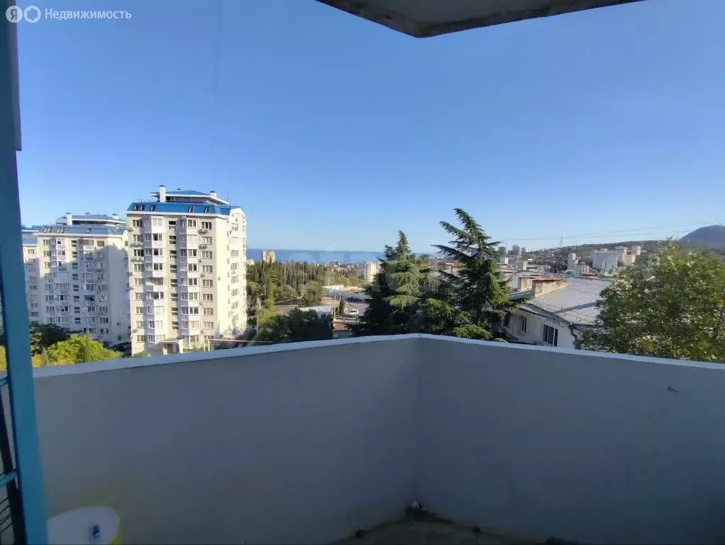 1-комнатная квартира: Алушта, улица Богдана Хмельницкого, 23 (30 м) - Фото 2