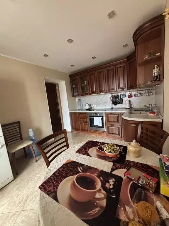 3-к кв. Башкортостан, Уфа Дуванский бул., 29 (89.0 м) - Фото 1