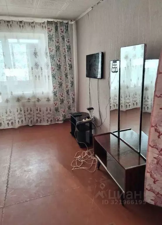 1-к кв. Волгоградская область, Волгоград ул. Якуба Коласа, 24 (35.1 м) - Фото 0