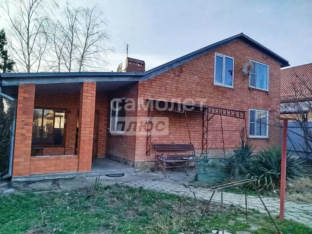 Дом в Краснодарский край, Абинск Коллективная ул. (90 м) - Фото 1