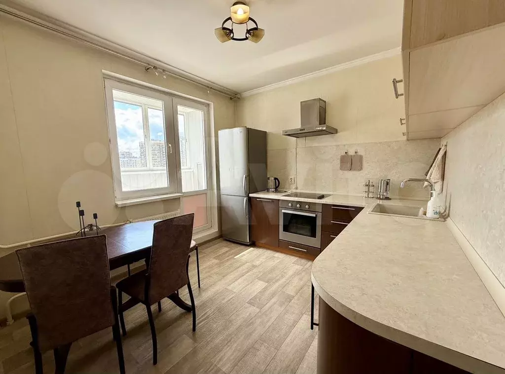 1-к. квартира, 40 м, 11/26 эт. - Фото 1