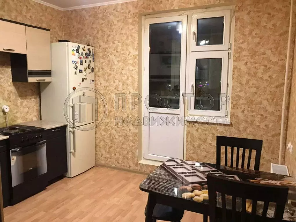 Продается 4-комнатная квартира - Фото 1