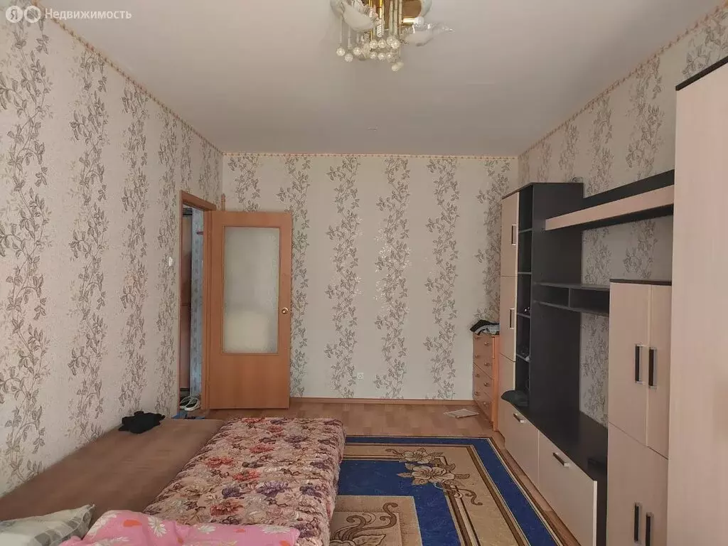 1-комнатная квартира: Дегтярск, улица Фурманова, 39 (40 м) - Фото 0