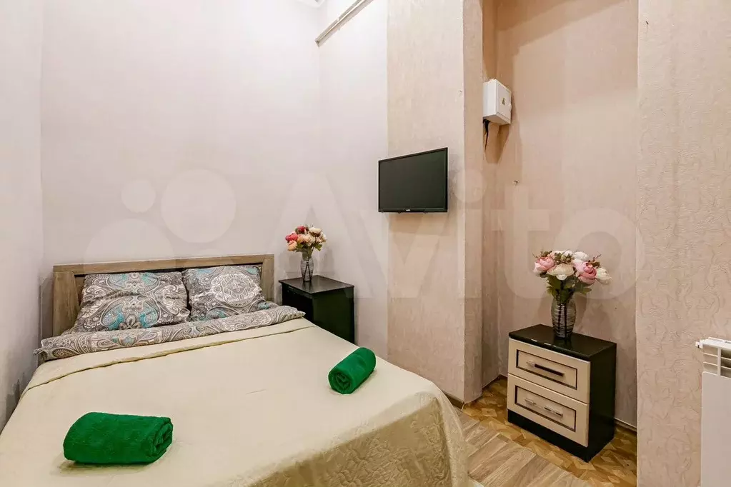 Комната 25 м в 2-к., 1/2 эт. - Фото 0
