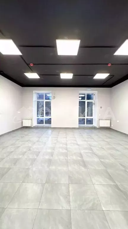 Помещение свободного назначения в Тюменская область, Тюмень ул. Клары ... - Фото 1