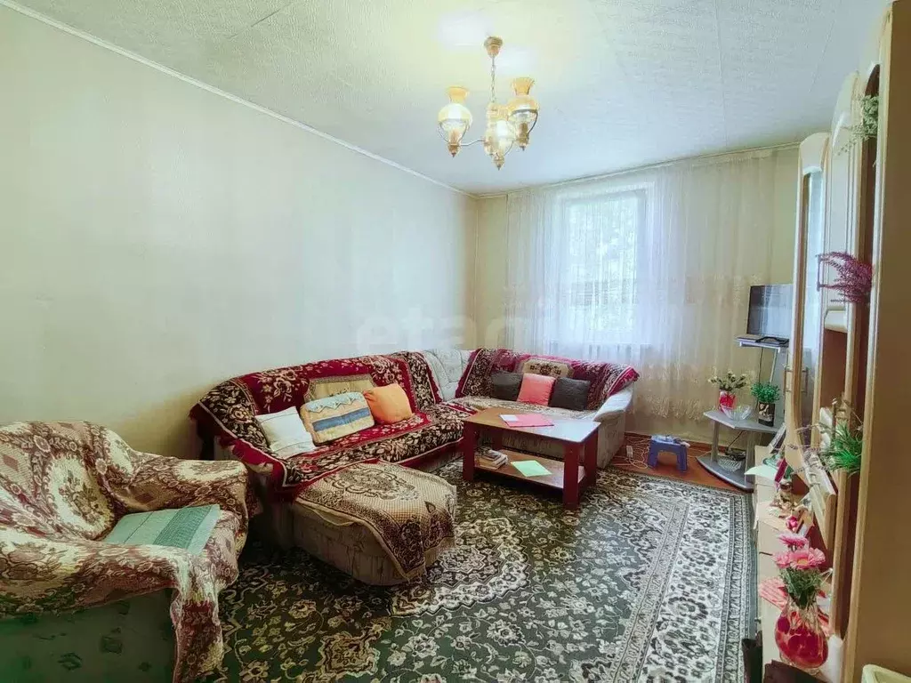 2-к кв. Калининградская область, Гусев Красноармейская ул., 4 (43.3 м) - Фото 0