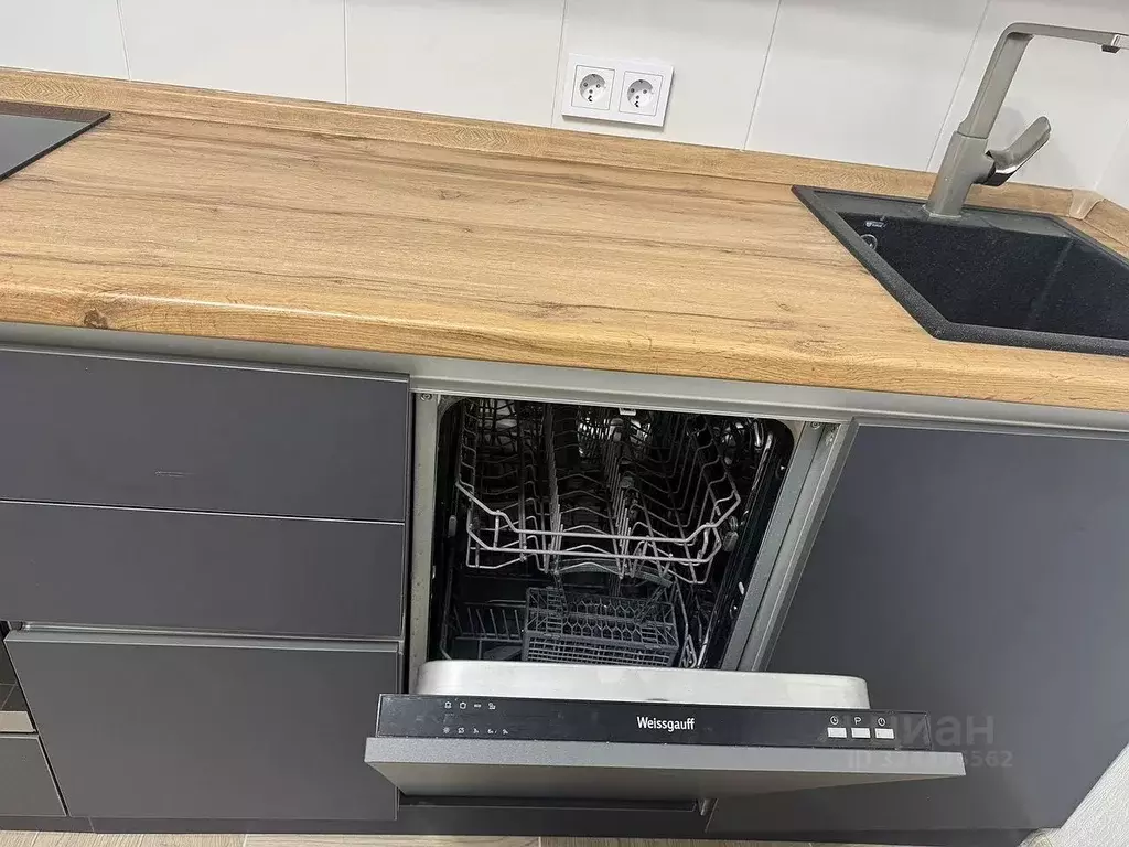 2-к кв. Москва ул. Лавочкина, 18/1 (58.0 м) - Фото 2