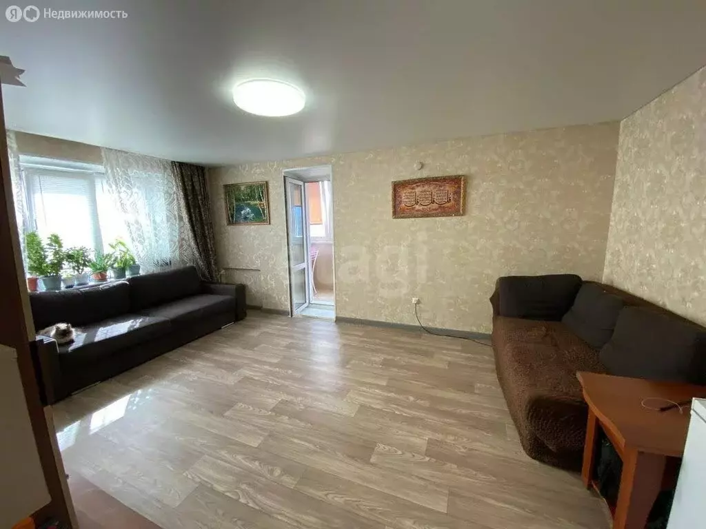 3-комнатная квартира: Челябинск, улица Дзержинского, 125 (60.6 м) - Фото 1