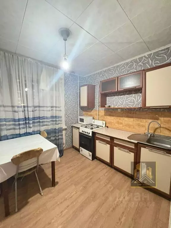 1-к кв. Татарстан, Казань ул. Академика Парина, 22 (33.0 м) - Фото 0