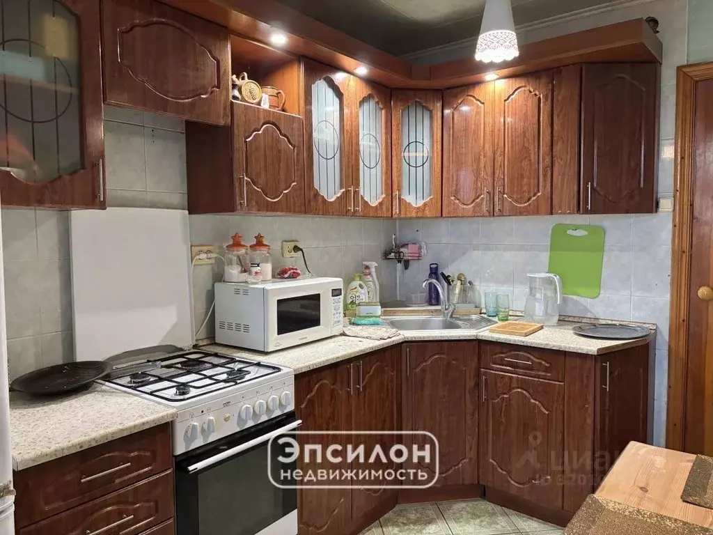 3-к кв. Курская область, Курск просп. Хрущева, 26 (58.0 м) - Фото 0