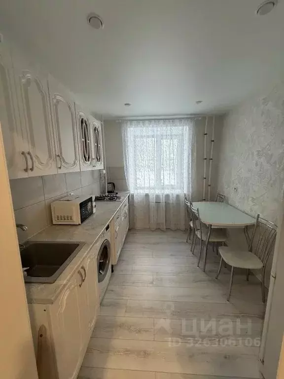 1-к кв. Пермский край, Кудымкар ул. Яковкина, 3 (35.0 м) - Фото 1