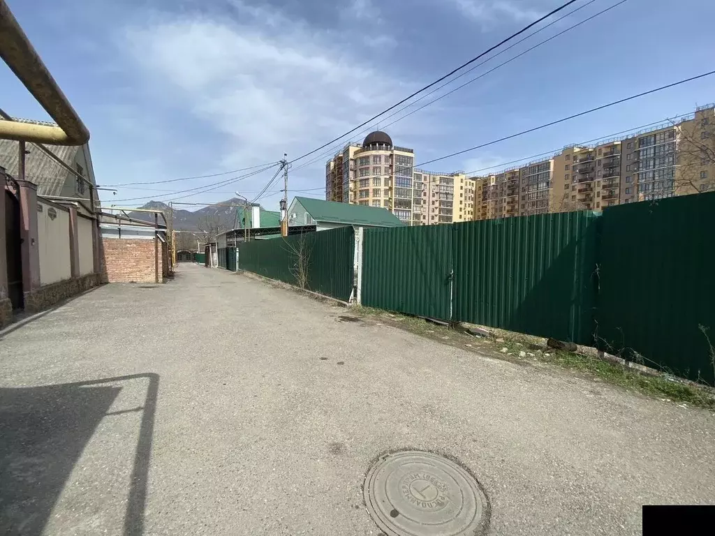 Участок в Ставропольский край, Пятигорск ул. Адмиральского, 11 (6.0 ... - Фото 2