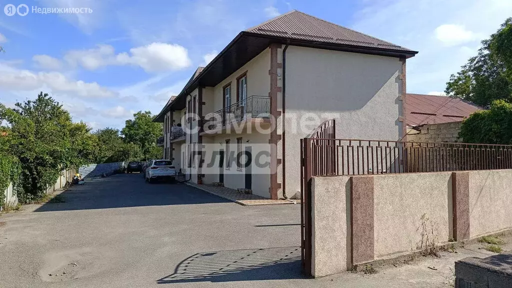 2-комнатная квартира: Ессентукская, улица Яблонька, 45 (79.9 м) - Фото 0