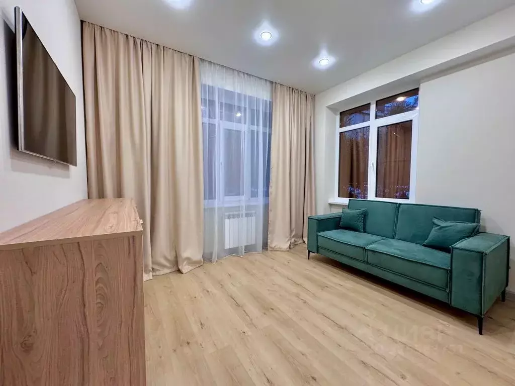 2-к кв. Краснодарский край, Сочи Донская ул., 108А (40.0 м) - Фото 0