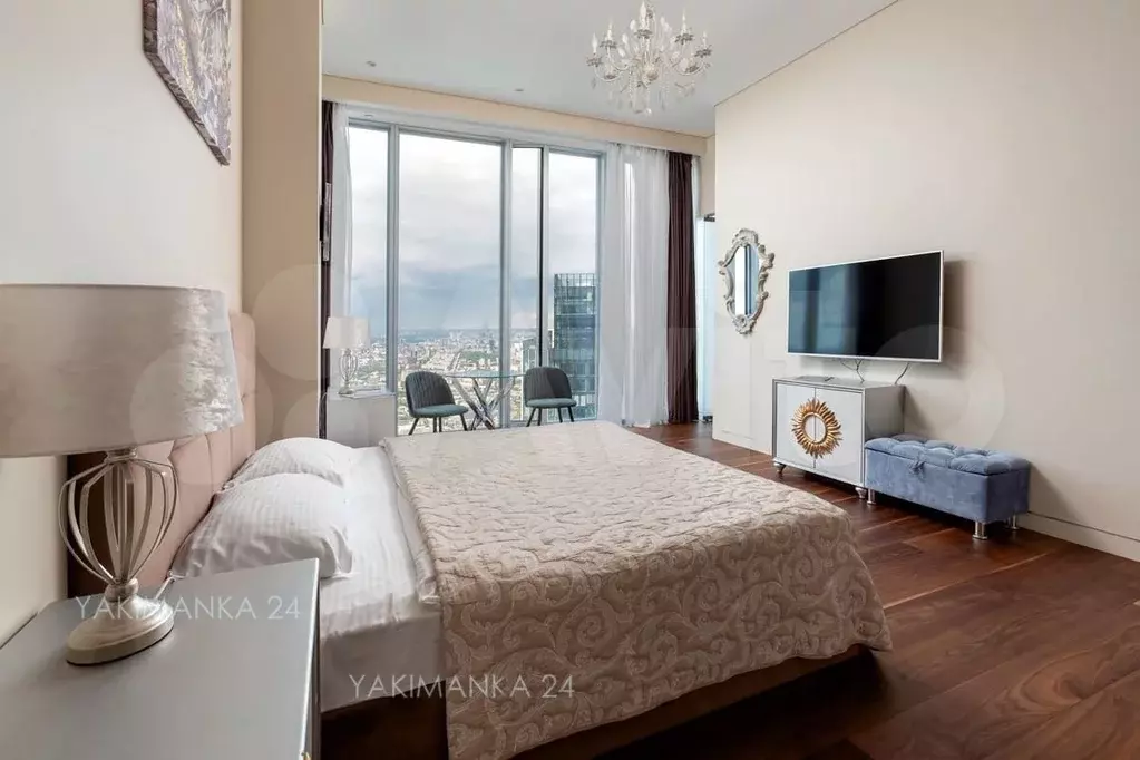 Апартаменты-студия, 40 м, 74/85 эт. - Фото 1