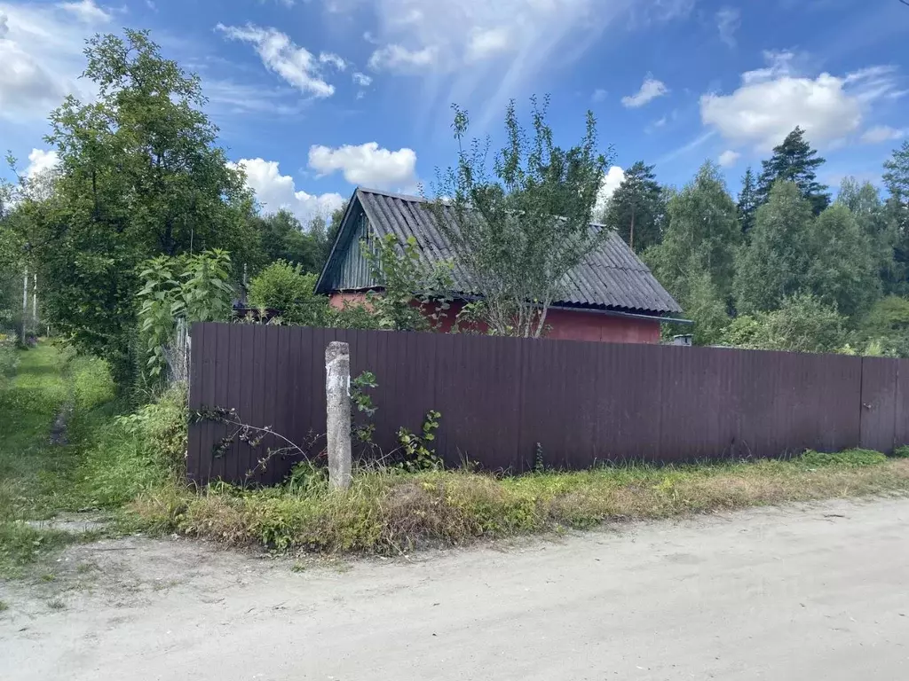 Дом в Брянская область, Брянский район, Стекляннорадицкое с/пос, Химик ... - Фото 0