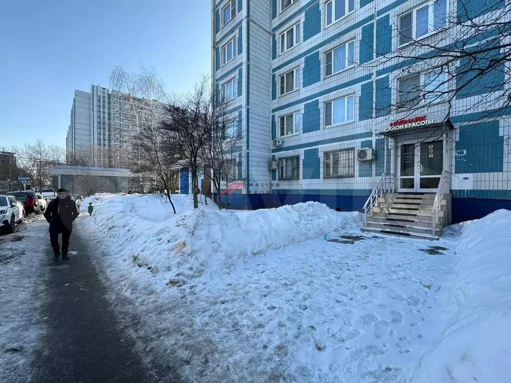 Продам торговое помещение, 73 м - Фото 0