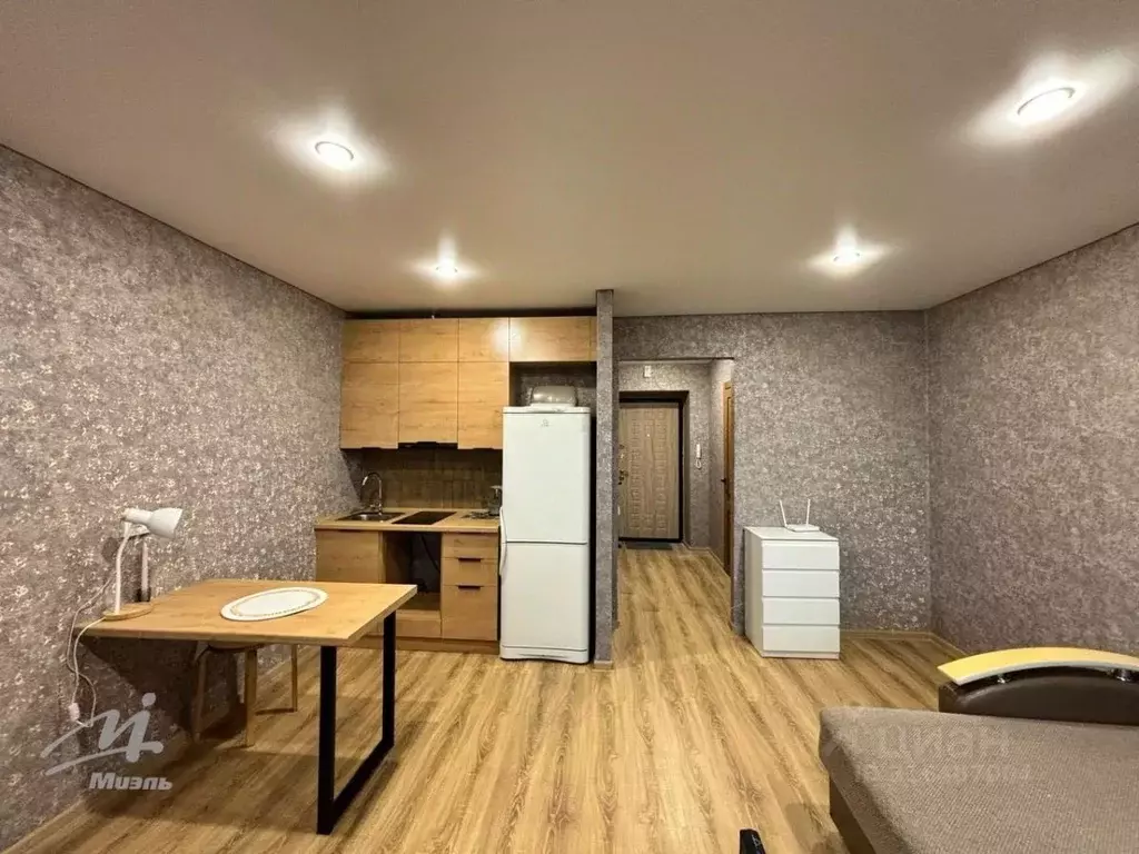 Студия Алтайский край, Новоалтайск ул. Титова, 8к1 (32.0 м) - Фото 1