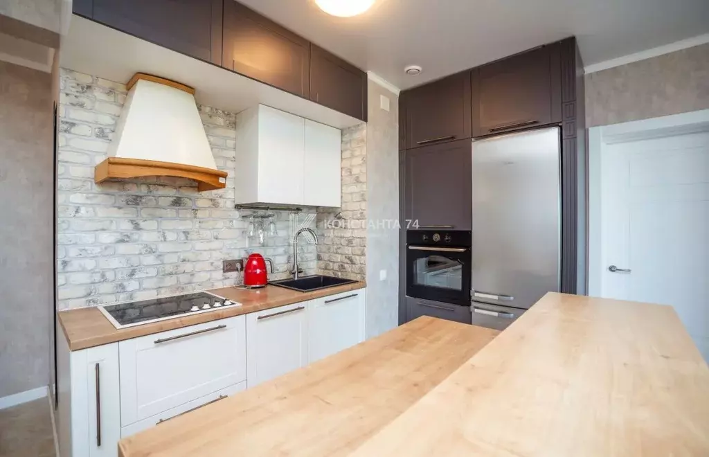 3-к кв. Челябинская область, Челябинск Комсомольский просп., 80 (69.4 ... - Фото 1