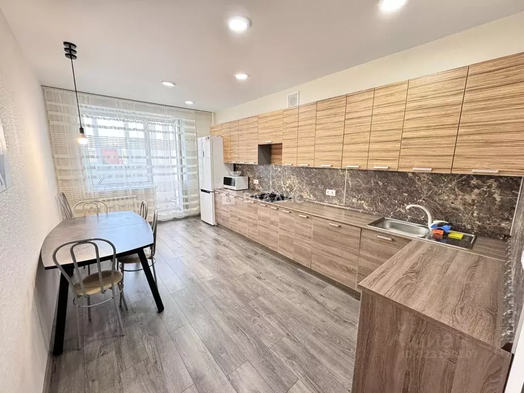 2-к кв. Владимирская область, Владимир ул. Мира, 15Д (70.0 м) - Фото 1