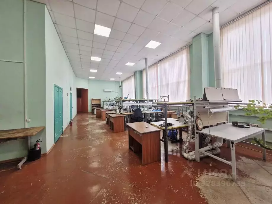 Производственное помещение в Саратовская область, Саратов ул. Имени ... - Фото 1