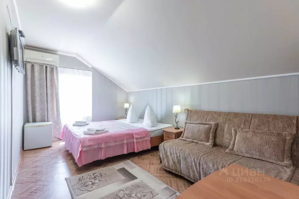 Комната Краснодарский край, Геленджик ул. Куйбышева, 26 (21.0 м) - Фото 0