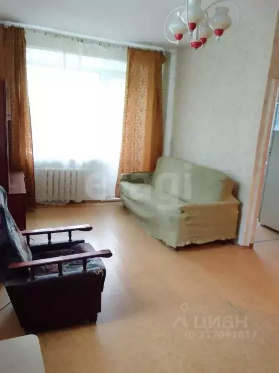 1-к кв. Владимирская область, Владимир ул. Кирова, 10 (35.0 м) - Фото 0