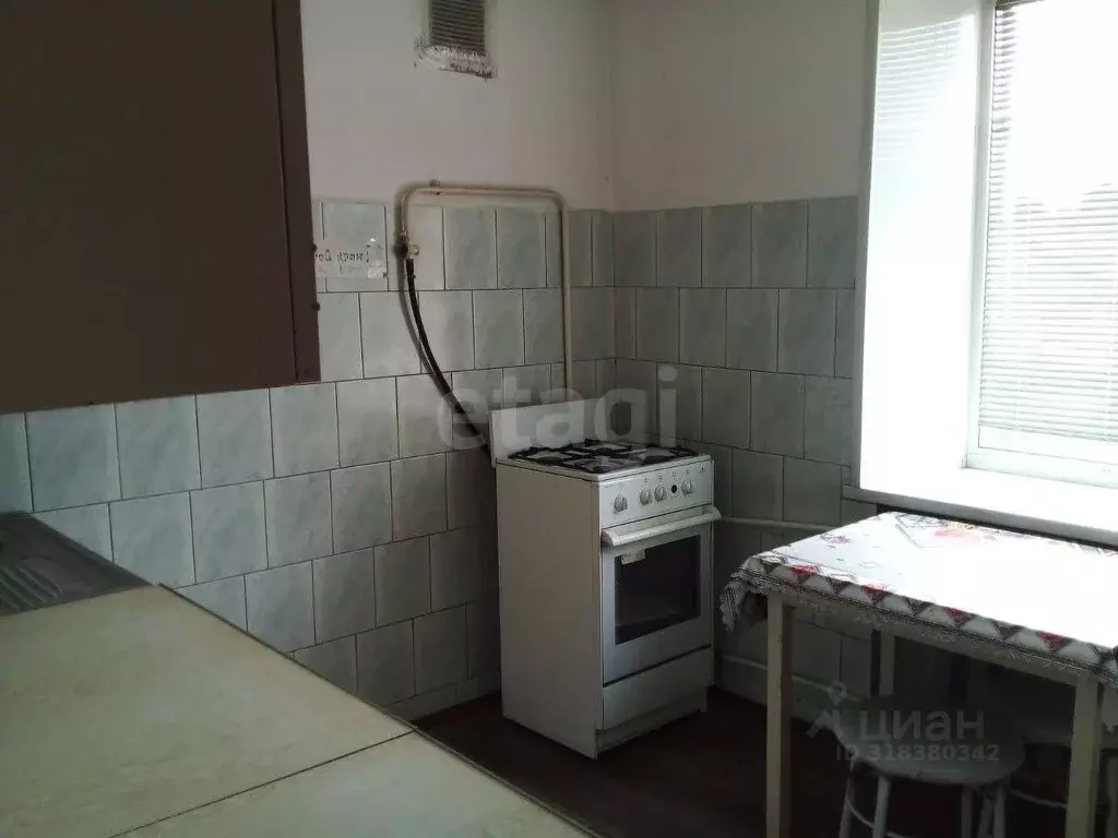 2-к кв. Свердловская область, Талица ул. Фрунзе, 28 (49.6 м) - Фото 0