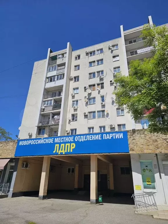 Комната 12 м в 4-к., 8/9 эт. - Фото 0