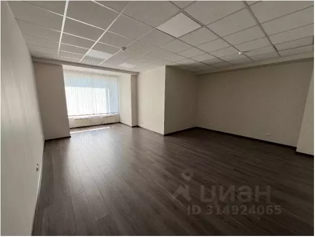 Офис в Санкт-Петербург Домостроительная ул., 4 (35 м) - Фото 1