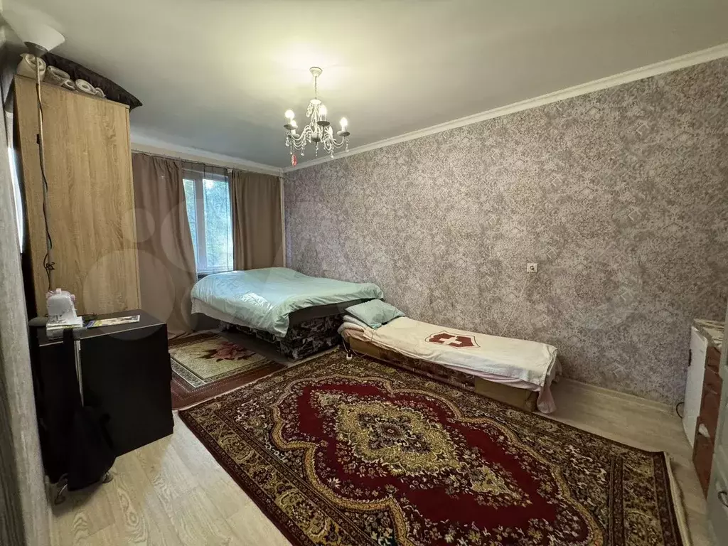 Комната 17,7 м в 3-к., 4/9 эт. - Фото 0