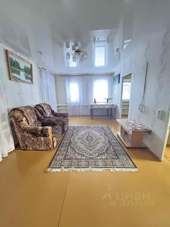 Дом в Башкортостан, Чекмагушевский сельсовет, с. Чекмагуш ул. ... - Фото 2