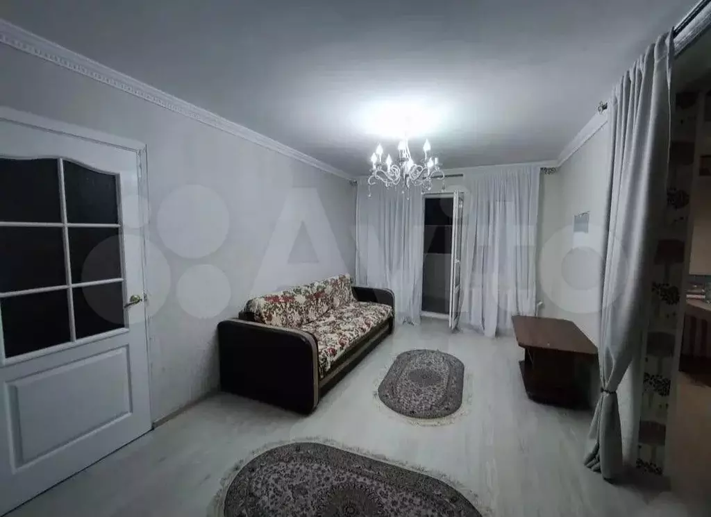 2-к. квартира, 51 м, 1/5 эт. - Фото 0