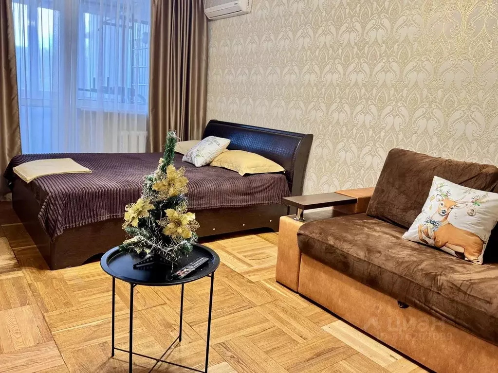 2-к кв. Крым, Симферополь ул. Декабристов, 14 (56.0 м) - Фото 1