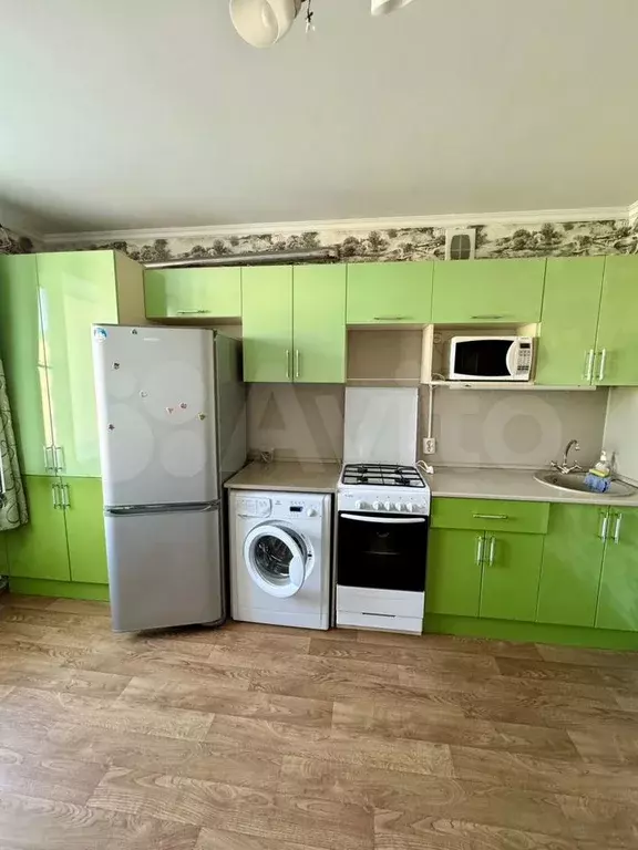 1-к. квартира, 37 м, 3/3 эт. - Фото 0