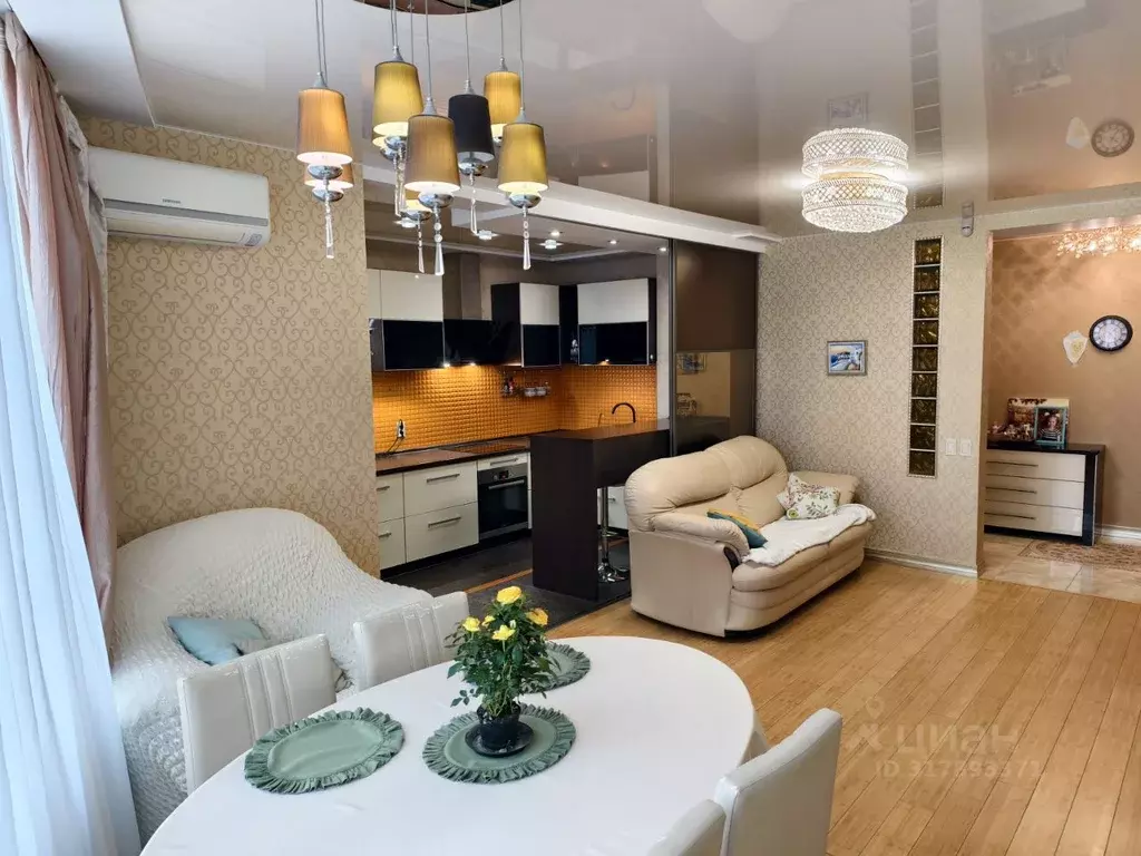 3-к кв. Ивановская область, Кохма ул. Ивановская, 71 (91.0 м) - Фото 0