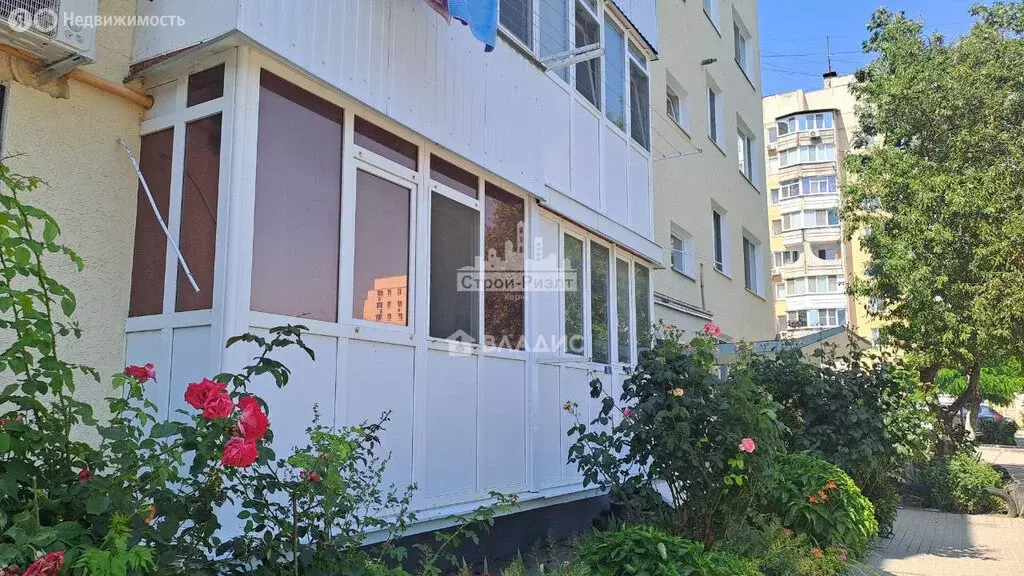 2-комнатная квартира: Керчь, Кавказская улица, 17 (47.4 м) - Фото 0