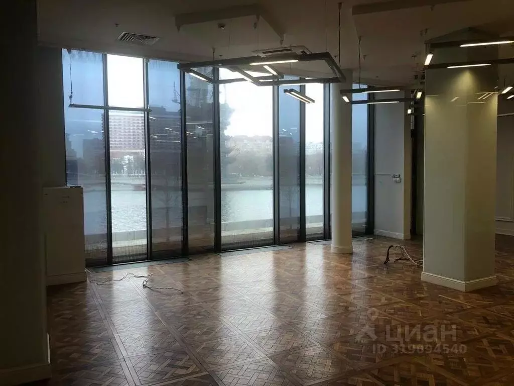 Офис в Москва Пречистенская наб., 17-19 (1200 м) - Фото 0