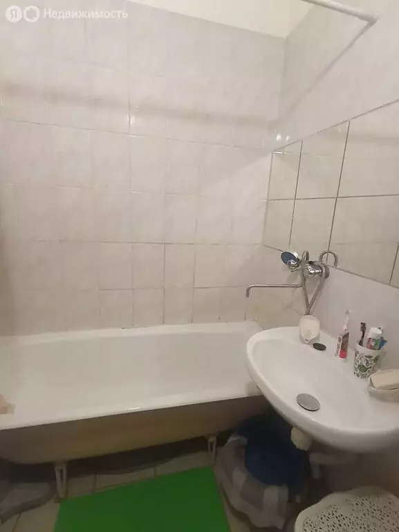 2-комнатная квартира: Железногорск, проезд Мира, 6 (60 м) - Фото 1