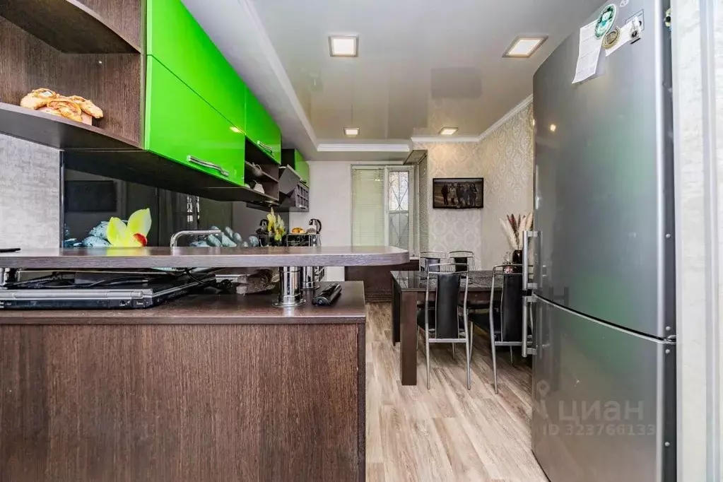 Дом в Челябинская область, Челябинск Ударная ул., 12 (68 м) - Фото 1