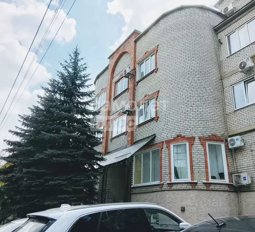 2-к кв. Адыгея, Майкоп ул. 12 Марта, 161А (73.5 м) - Фото 2