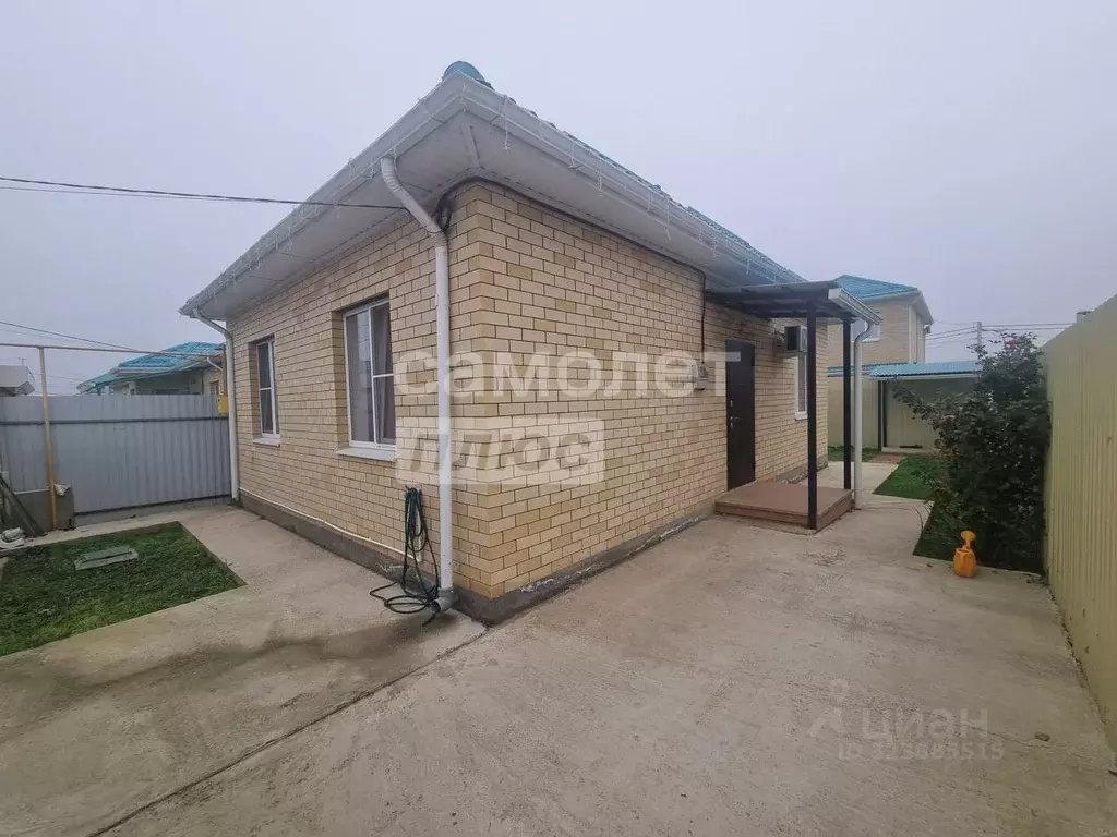 Дом в Краснодарский край, Краснодар ул. Имени Героя Романа Филипова, ... - Фото 1