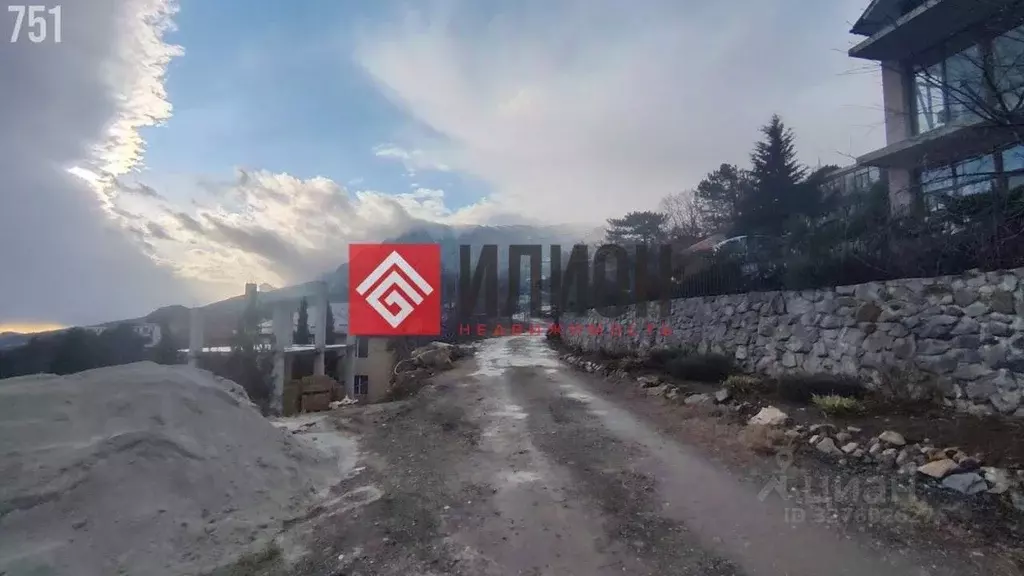 Участок в Крым, Ялта муниципальный округ, Гаспра пгт ул. Горького ... - Фото 2